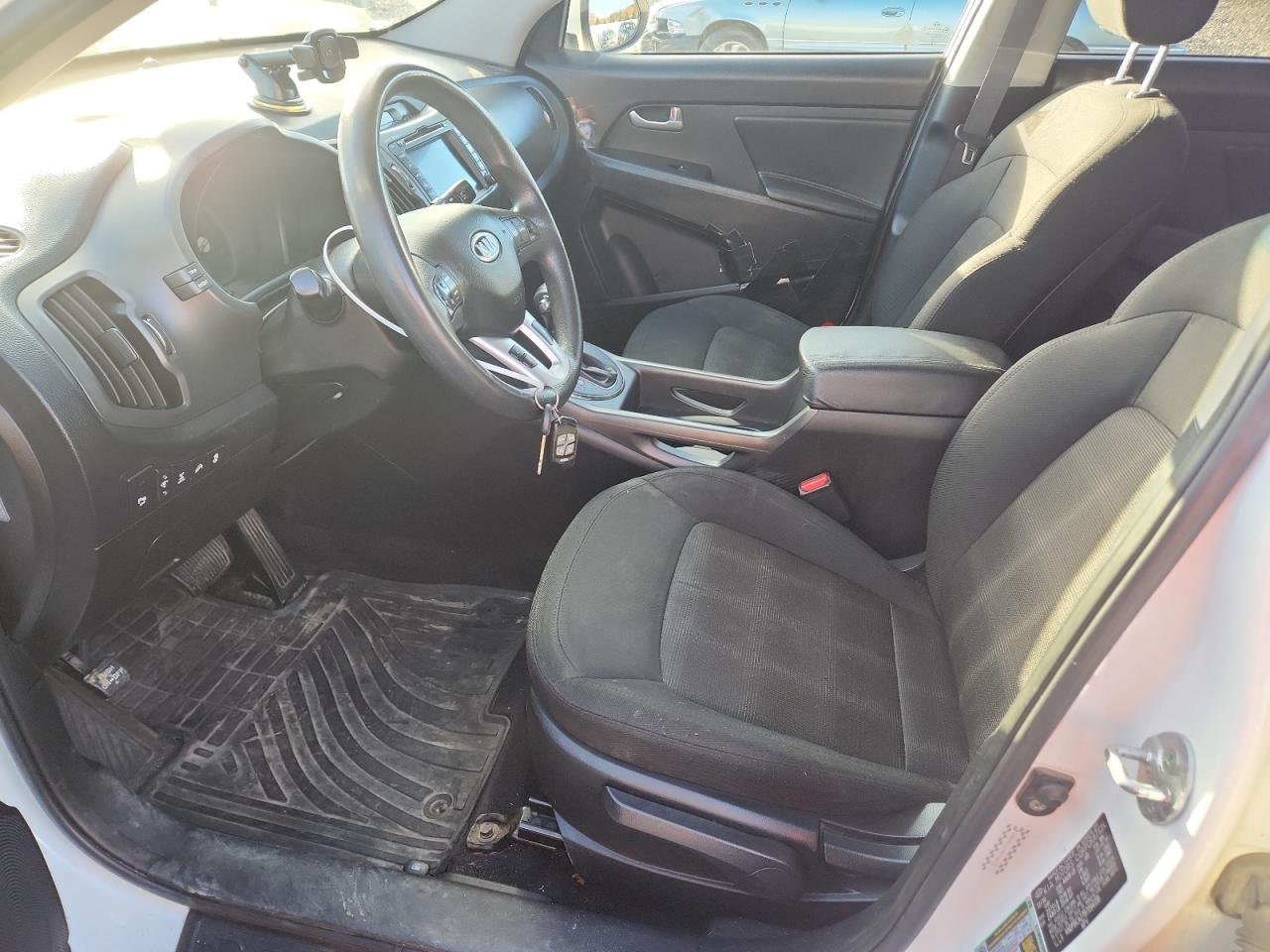 2011 Kia Sportage Lx VIN: KNDPBCA27B7094138 Lot: 90687865