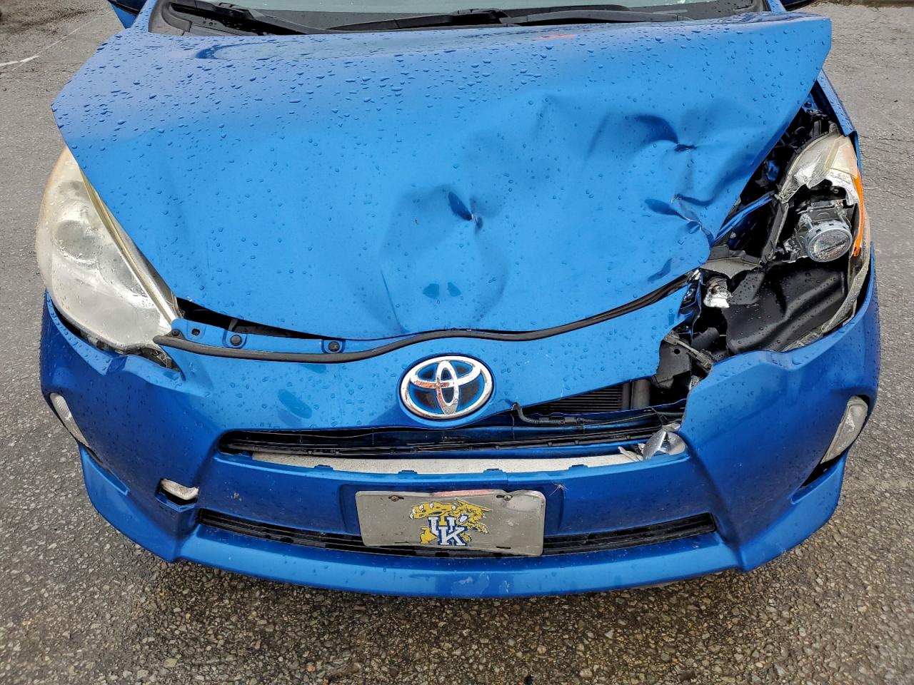 2012 Toyota Prius C VIN: JTDKDTB36D1035924 Lot: 93756135