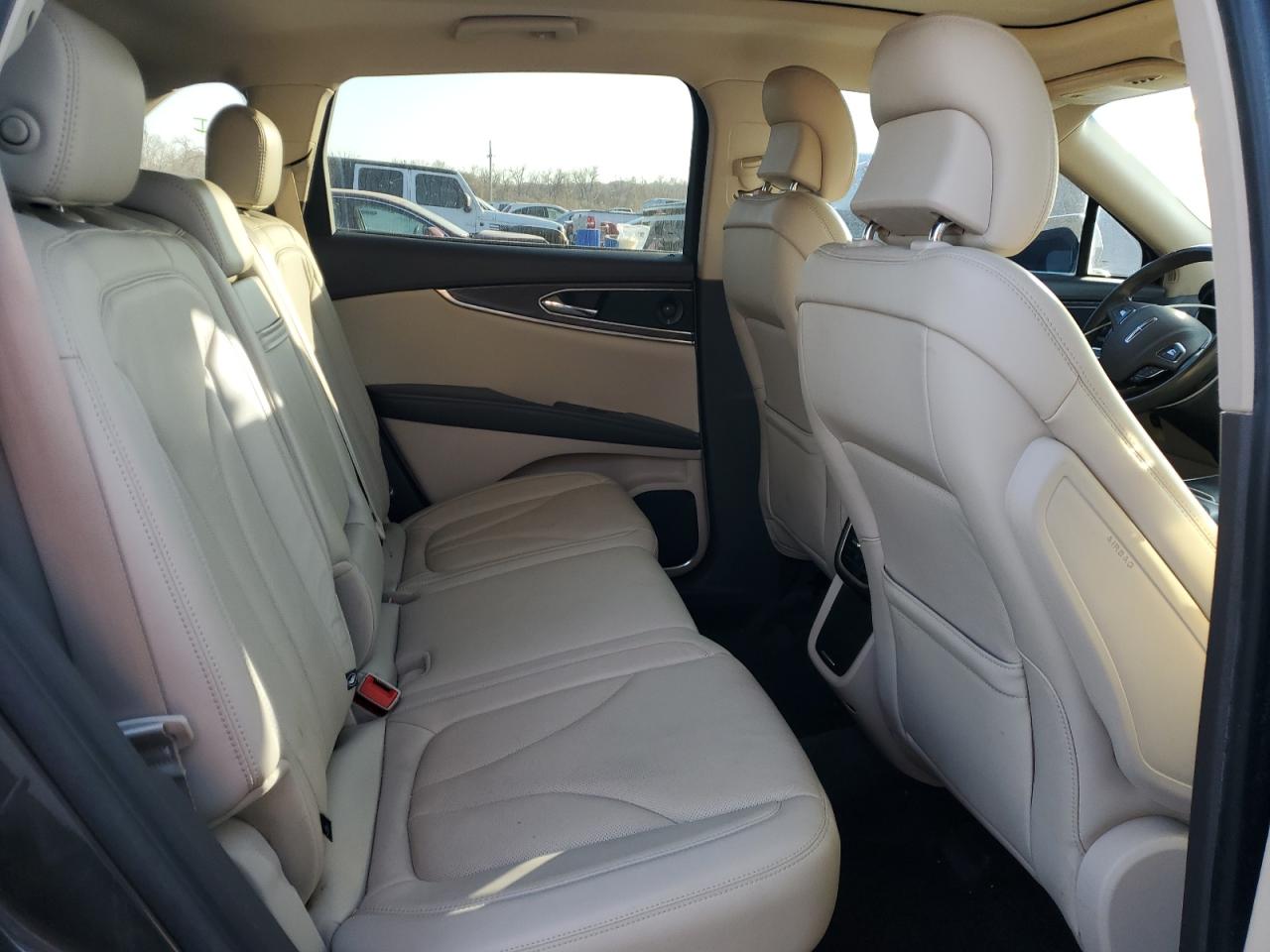 2017 Lincoln Mkx Reserve VIN: 2LMPJ6LRXHBL49282 Lot: 93307475