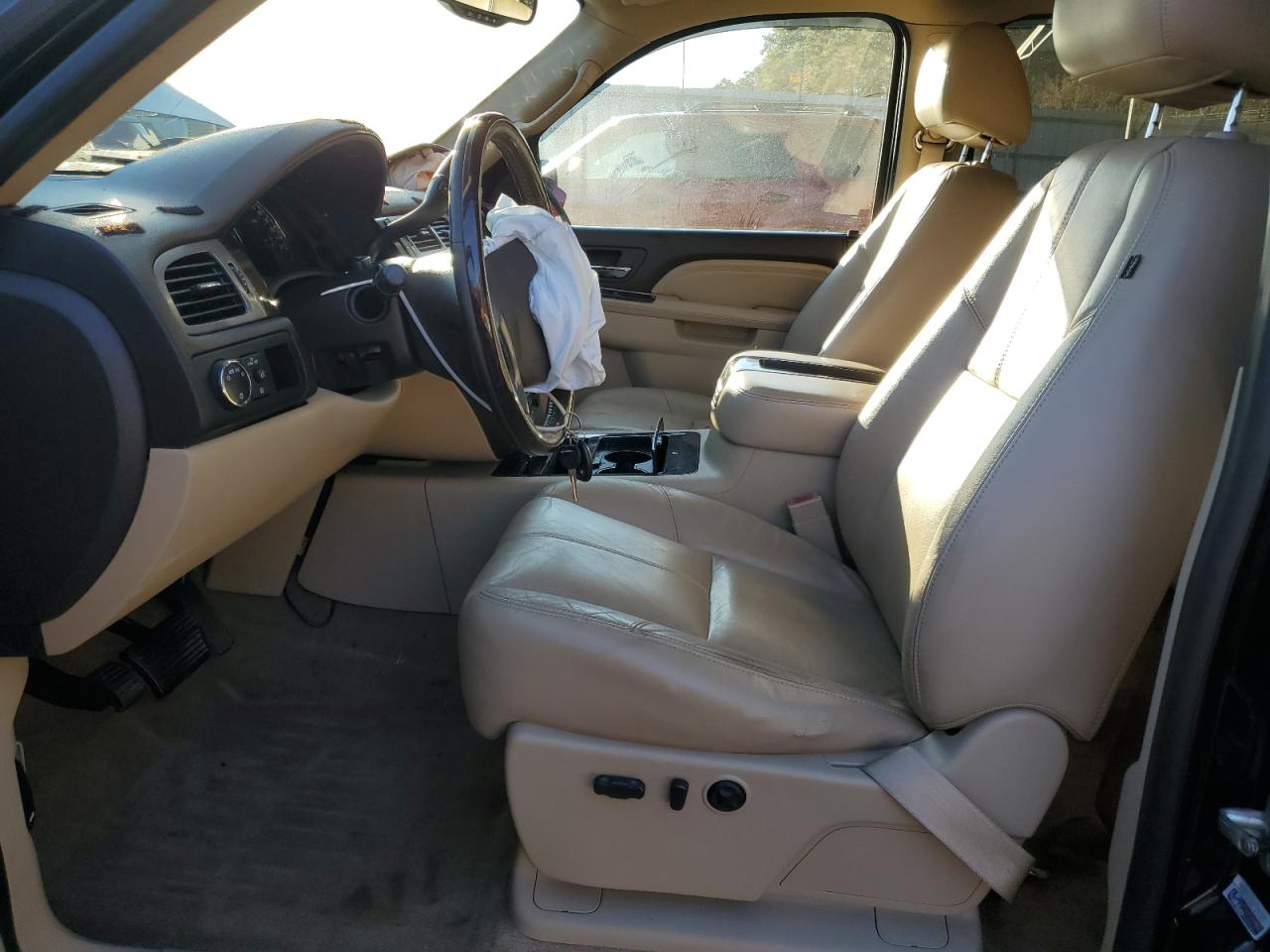 2010 GMC Sierra K1500 Denali VIN: 3GTRKXE29AG255893 Lot: 92710605