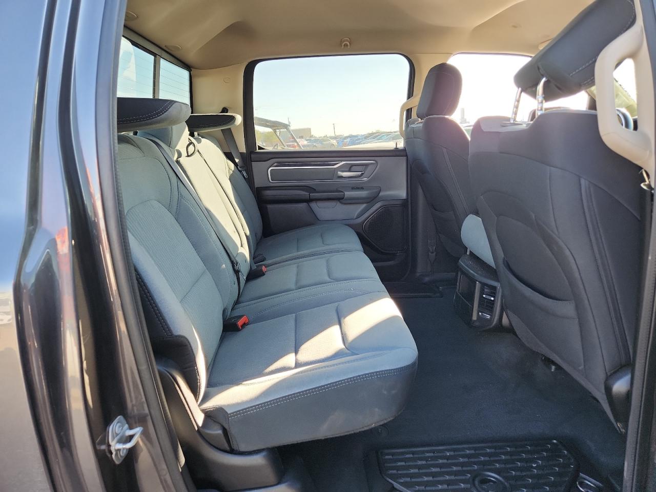 2020 Ram 1500 Big Horn/Lone Star VIN: 1C6SRFFT7LN290951 Lot: 91392535