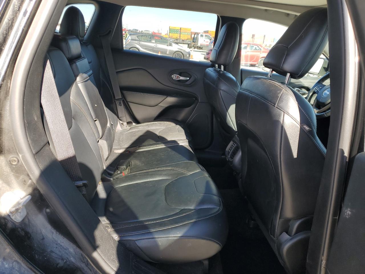 2014 Jeep Cherokee Limited VIN: 1C4PJMDS8EW210610 Lot: 92283775