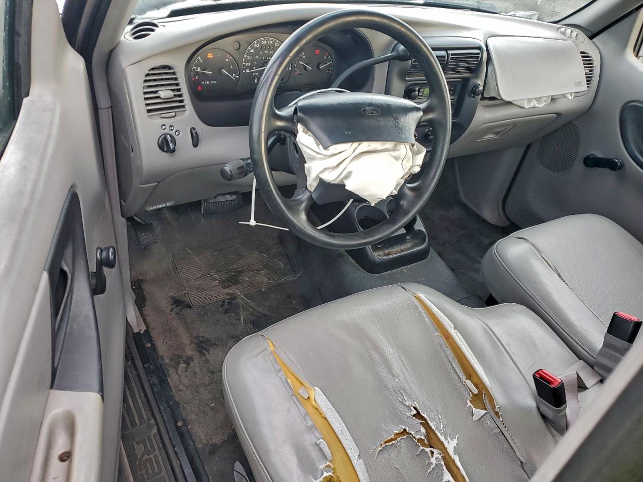 2000 Ford Ranger VIN: 1FTYR10C4YPB39432 Lot: 91007575