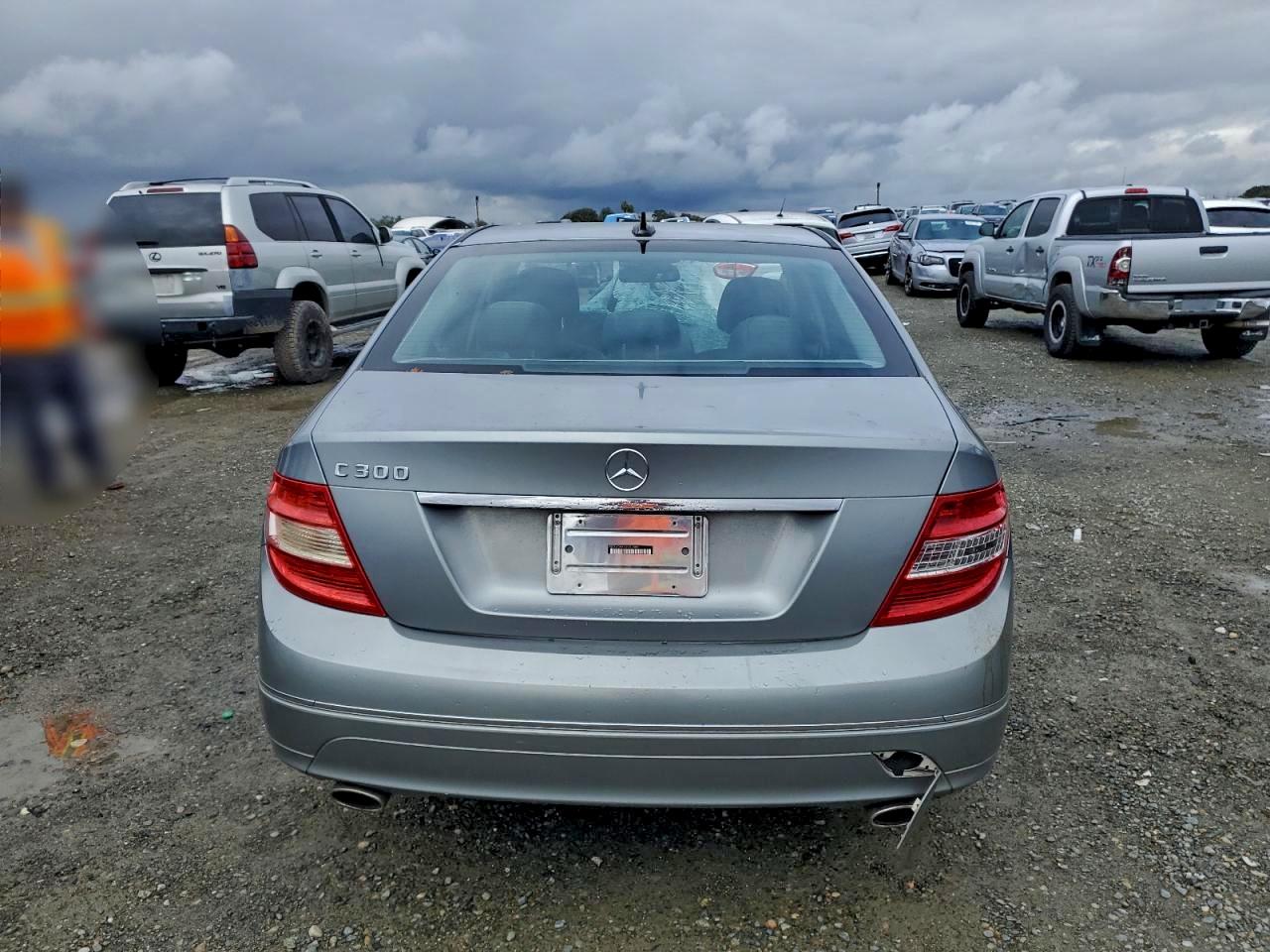 2008 Mercedes-Benz C 300 VIN: WDDGF54X98F017489 Lot: 93740395