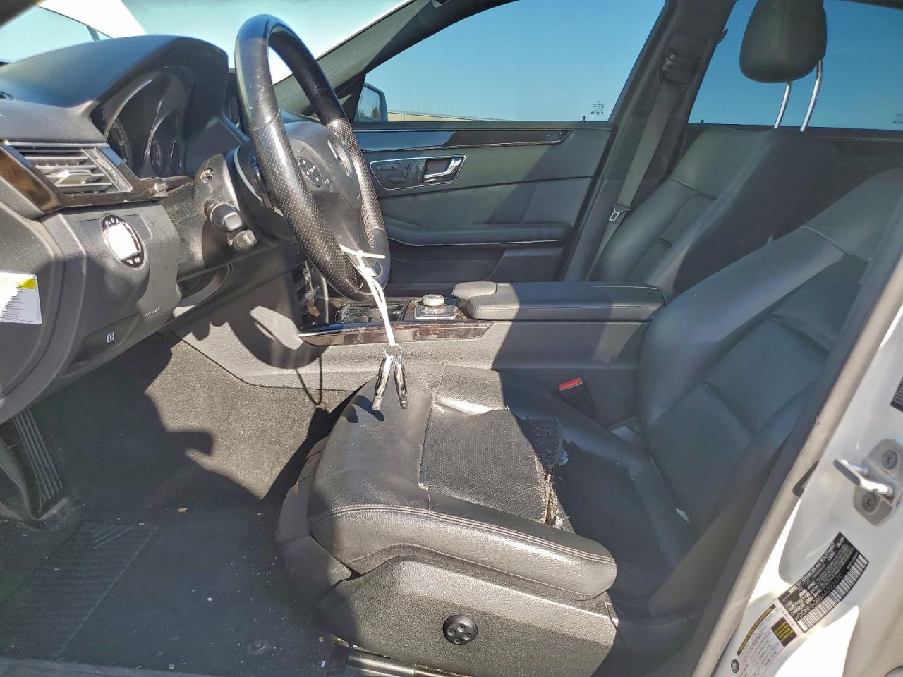 2010 Mercedes-Benz E 350 VIN: WDDHF5GB0AA022670 Lot: 93848495