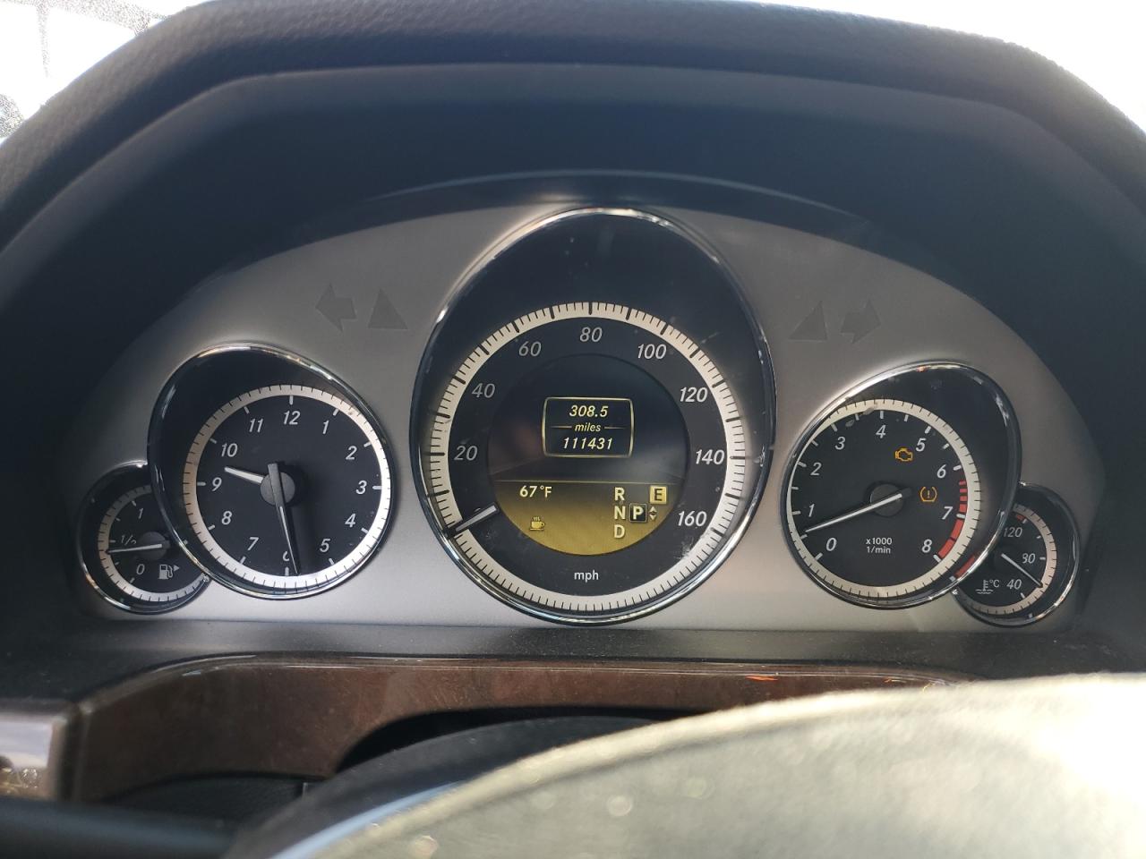 2011 Mercedes-Benz E 350 VIN: WDDHF5GB4BA516824 Lot: 93374045