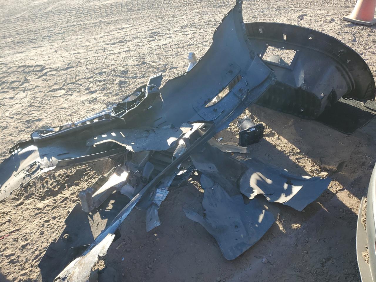 2023 Tesla Model Y VIN: 7SAYGAEEXPF868126 Lot: 92115305