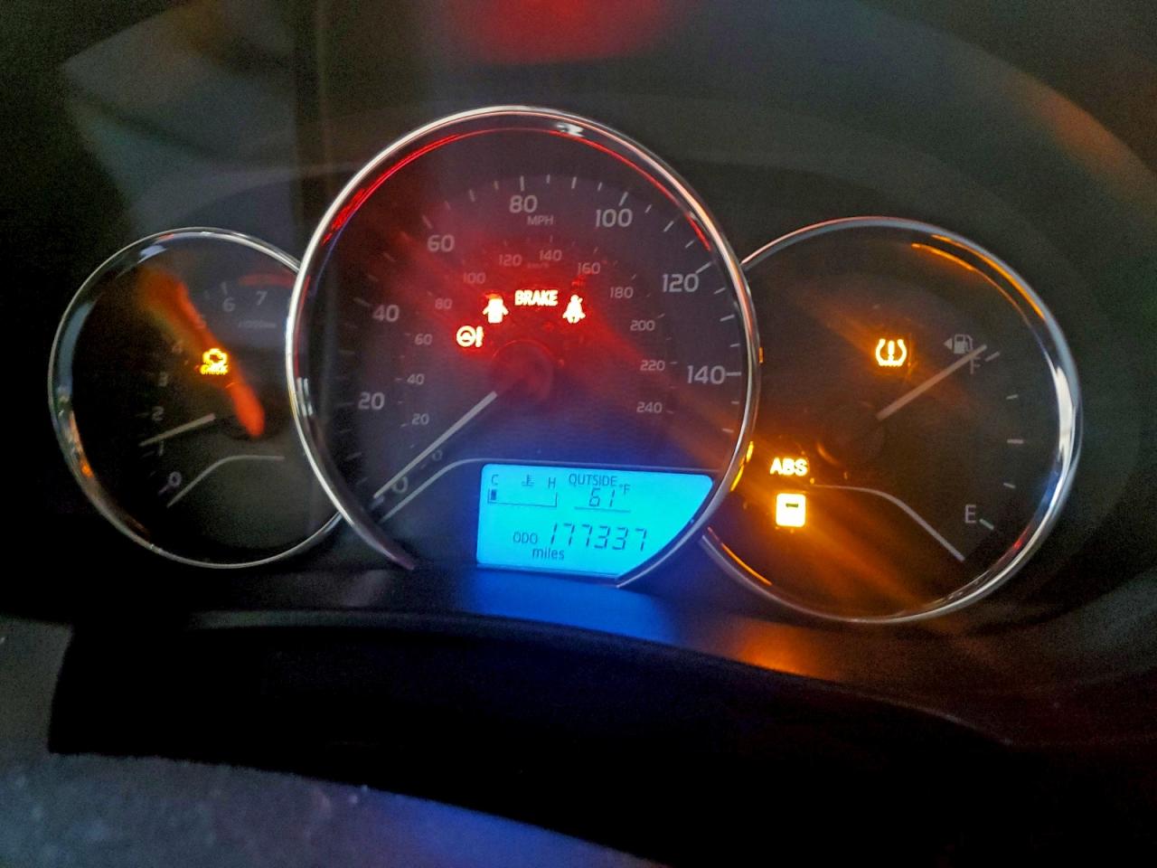 2014 Toyota Corolla L VIN: 2T1BURHE4EC138669 Lot: 94385415