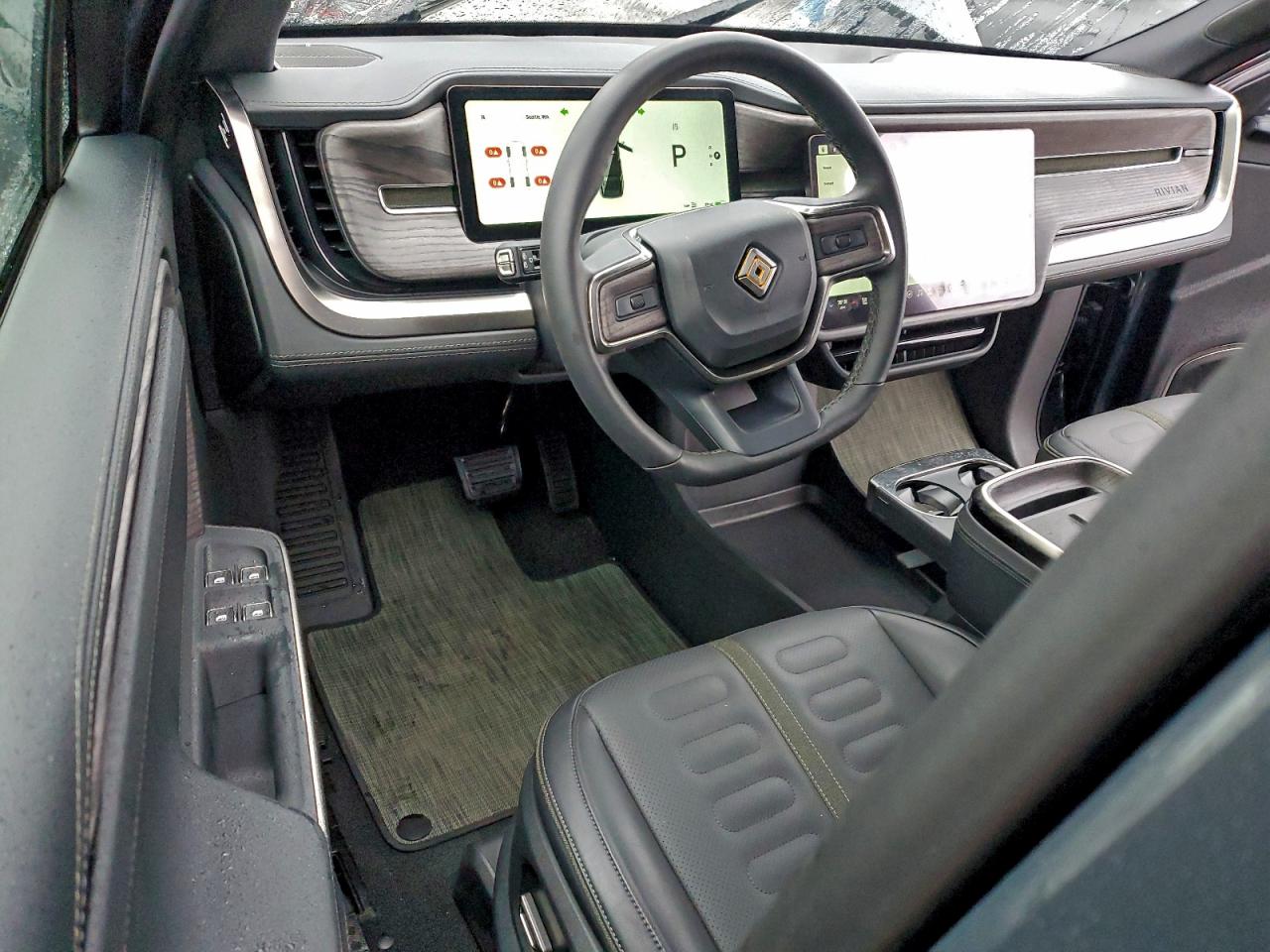 2026 Rivian R1S Adventure VIN: 7PDSGCBA3TN077621 Lot: 93879425