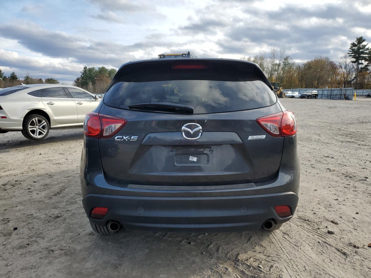 2014 Mazda Cx-5 Sport VIN: JM3KE2BEXE0415761 Lot: 91508205