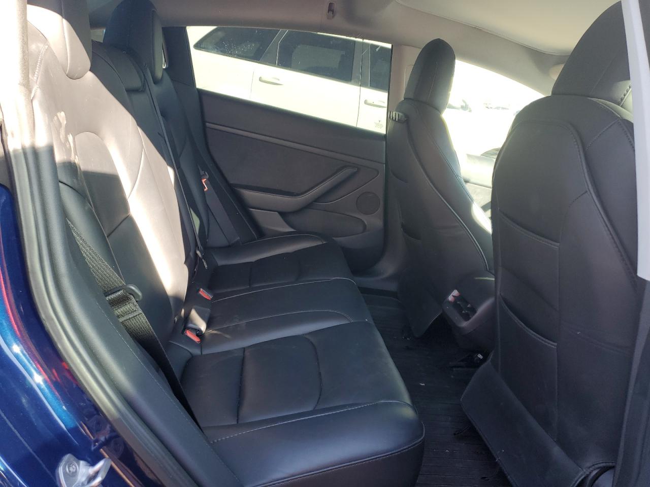 2023 Tesla Model 3 VIN: 5YJ3E1EA7PF477669 Lot: 91923285