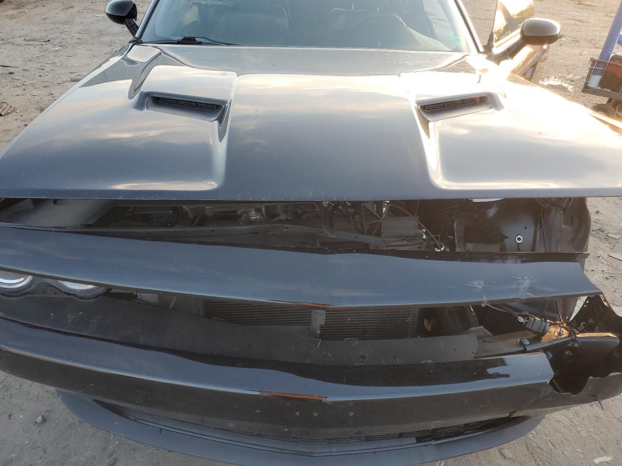 2017 Dodge Challenger R/T VIN: 2C3CDZBT9HH558180 Lot: 93423055