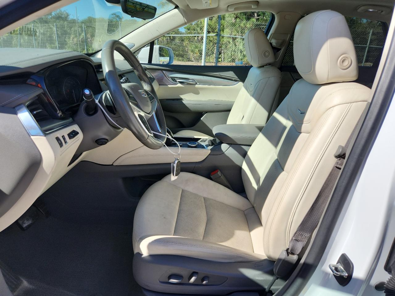 2020 Cadillac Xt5 Premium Luxury VIN: 1GYKNDRS4LZ105964 Lot: 93693465