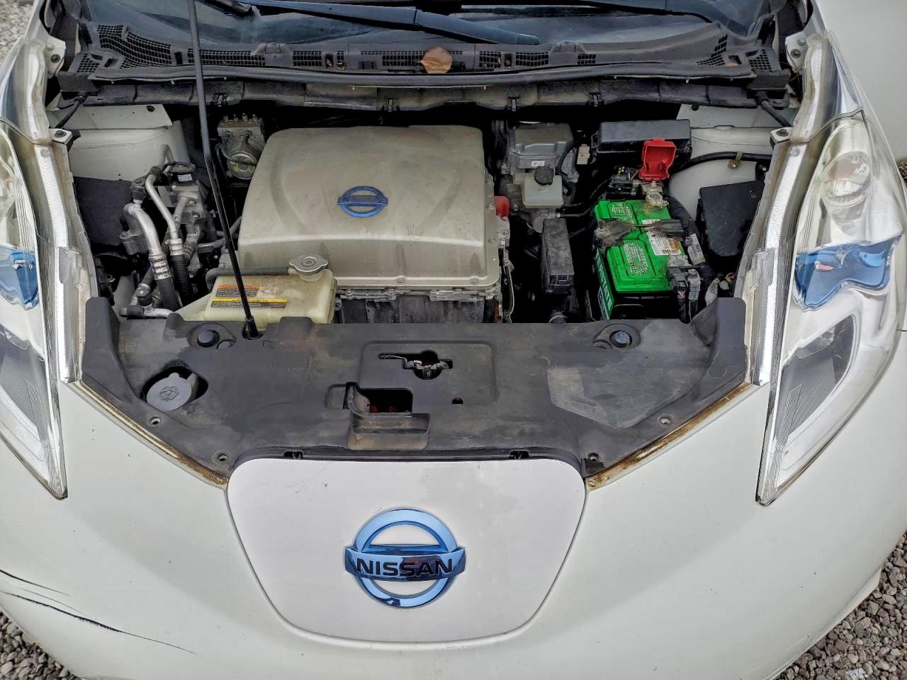 2015 Nissan Leaf S VIN: 1N4AZ0CP3FC321630 Lot: 94312255