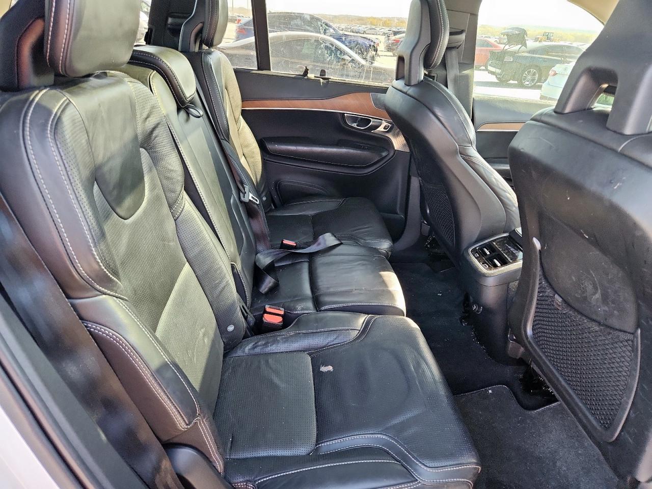 2016 Volvo Xc90 T6 VIN: YV4A22PL2G1026045 Lot: 92794895