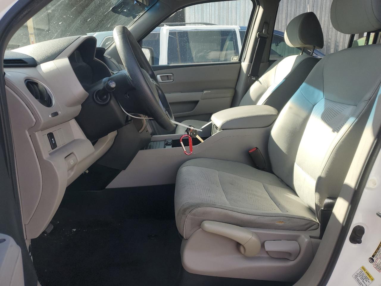 2012 Honda Pilot Lx VIN: 5FNYF3H23CB017616 Lot: 92758635