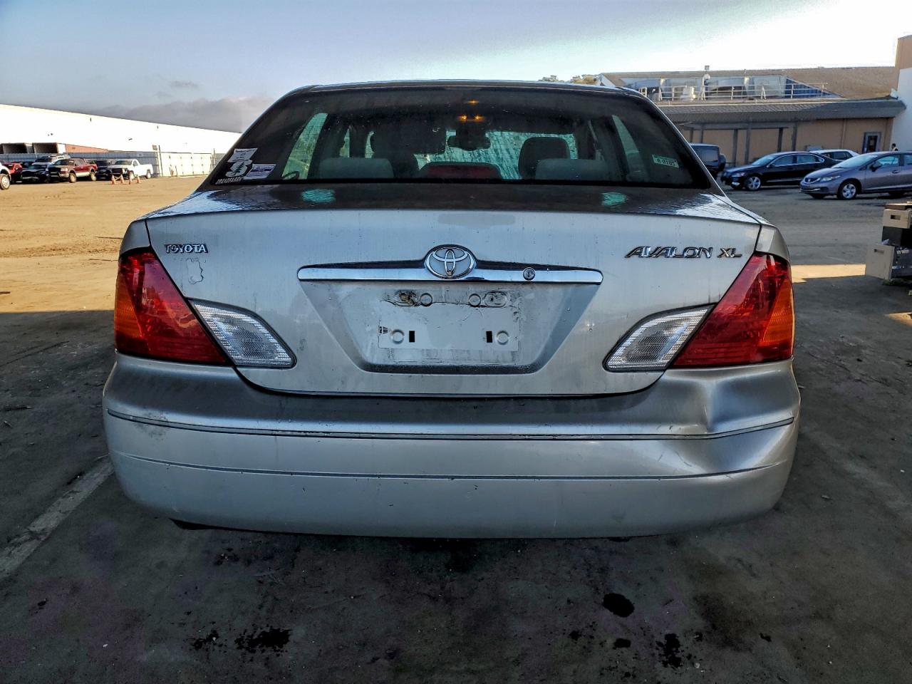 2004 Toyota Avalon Xl VIN: 4T1BF28B21U124575 Lot: 94369155