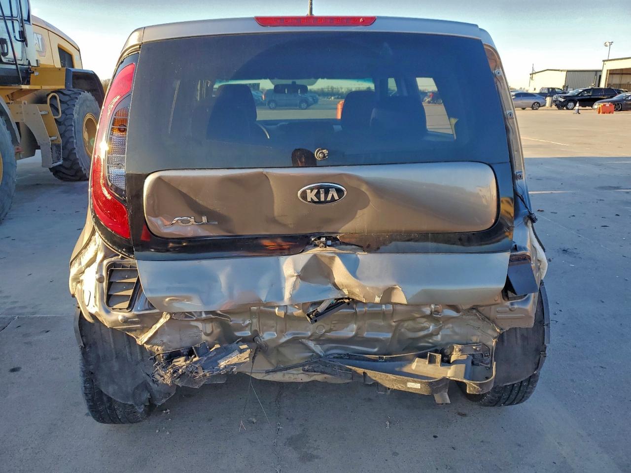 2019 Kia Soul + VIN: KNDJP3A52K7672826 Lot: 94146745