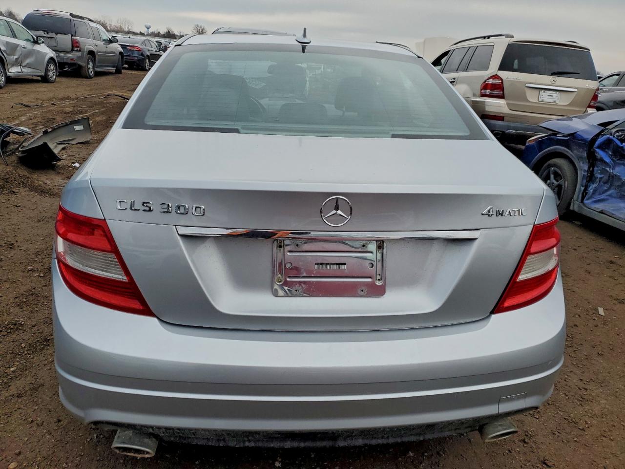 2011 Mercedes-Benz C 300 4Matic VIN: WDDGF8BB8BR180374 Lot: 93323845