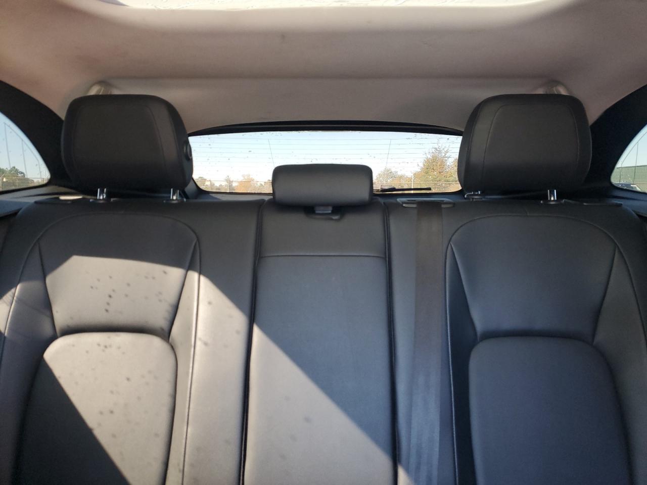 2018 Jaguar F-Pace Premium VIN: SADCJ2GX8JA238106 Lot: 92169805