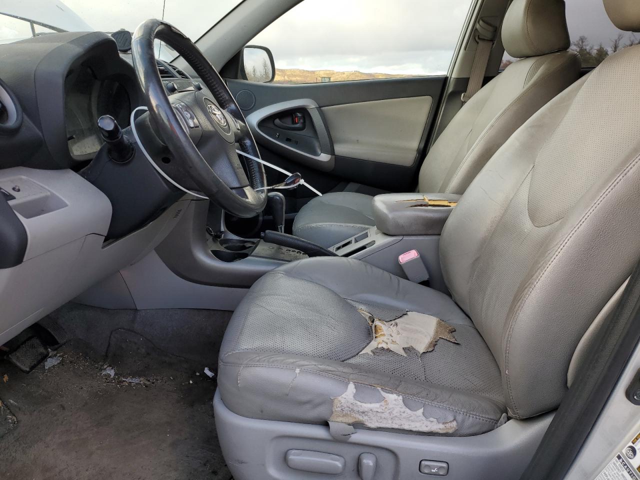 2008 Toyota Rav4 Limited VIN: JTMBD31V585153237 Lot: 92482285