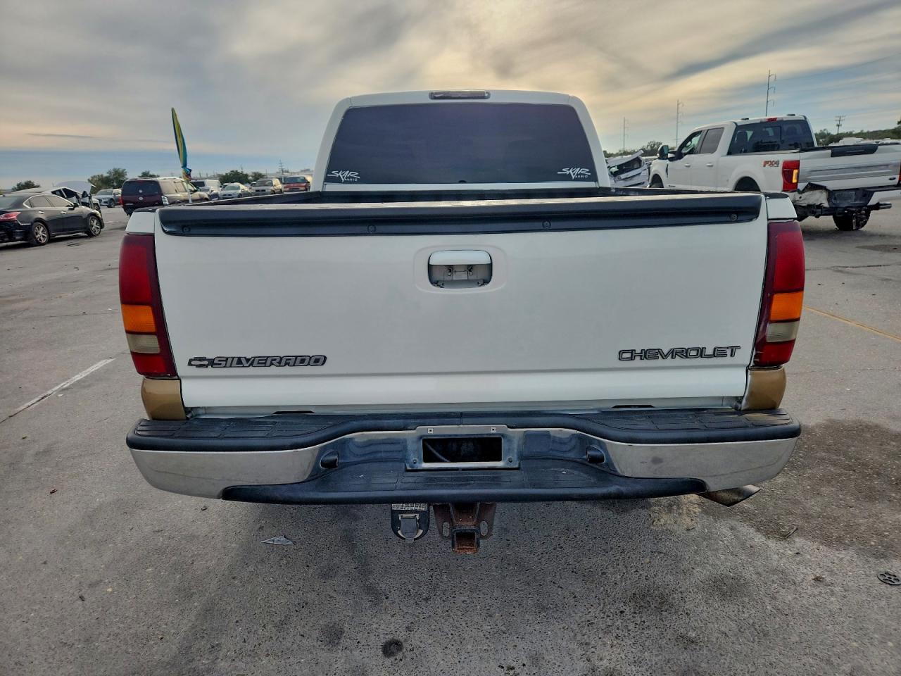 2002 Chevrolet Silverado C1500 VIN: 2GCEC19T721144152 Lot: 94160095