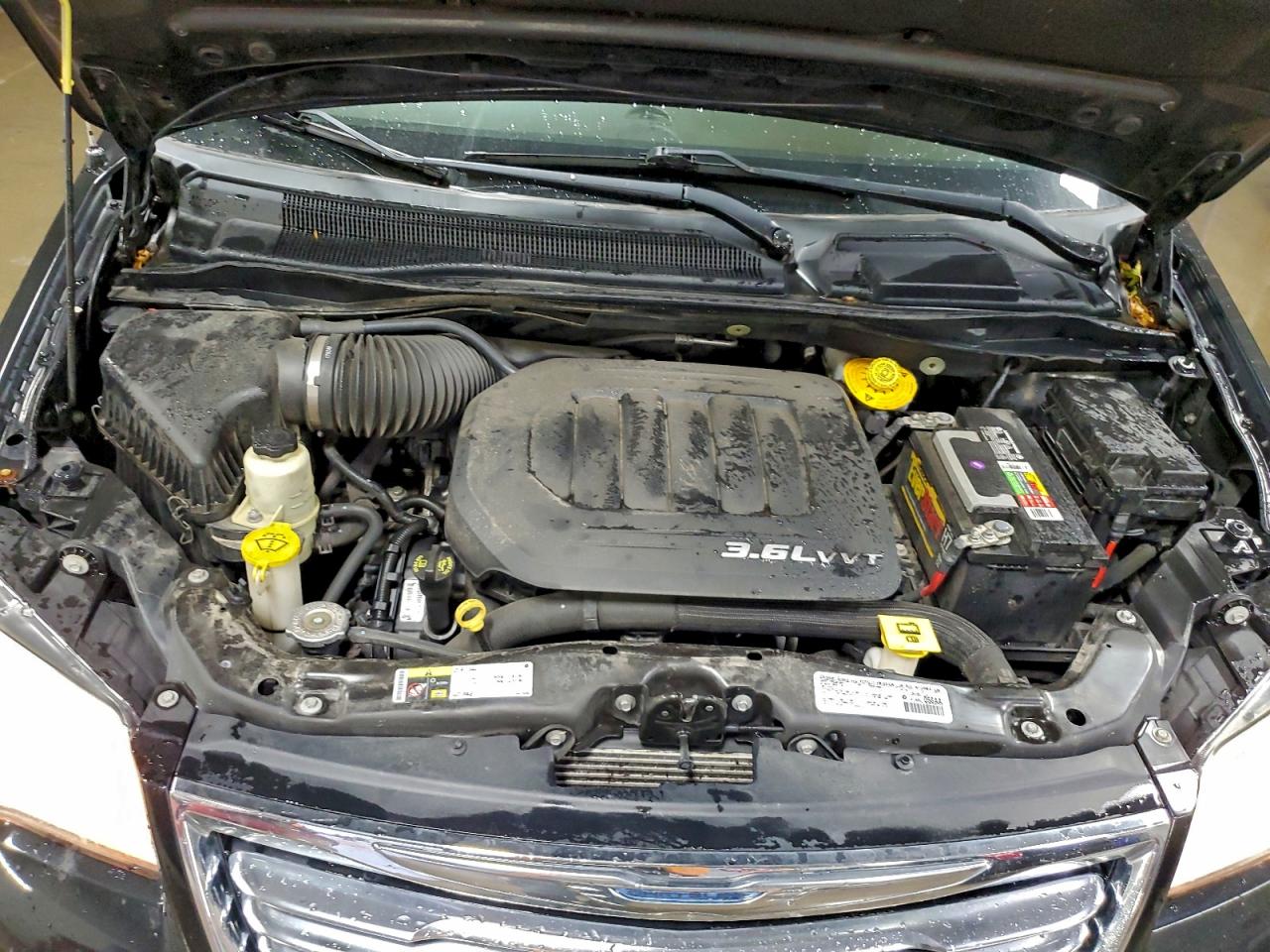 2014 Chrysler Town & Country Touring L VIN: 2C4RC1CG6ER201539 Lot: 94104785