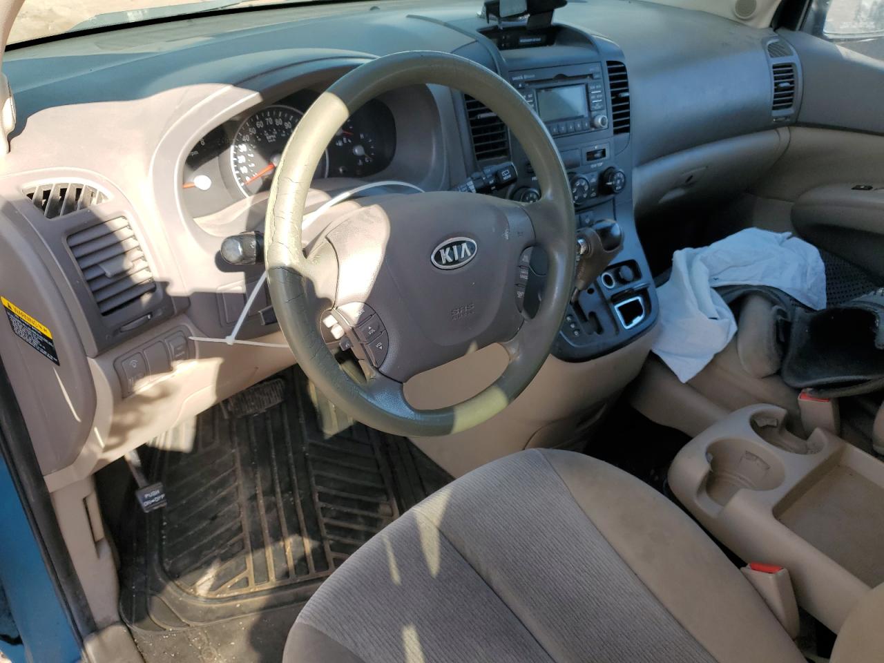 2011 Kia Sedona Lx VIN: KNDMG4C79B6392909 Lot: 93573865