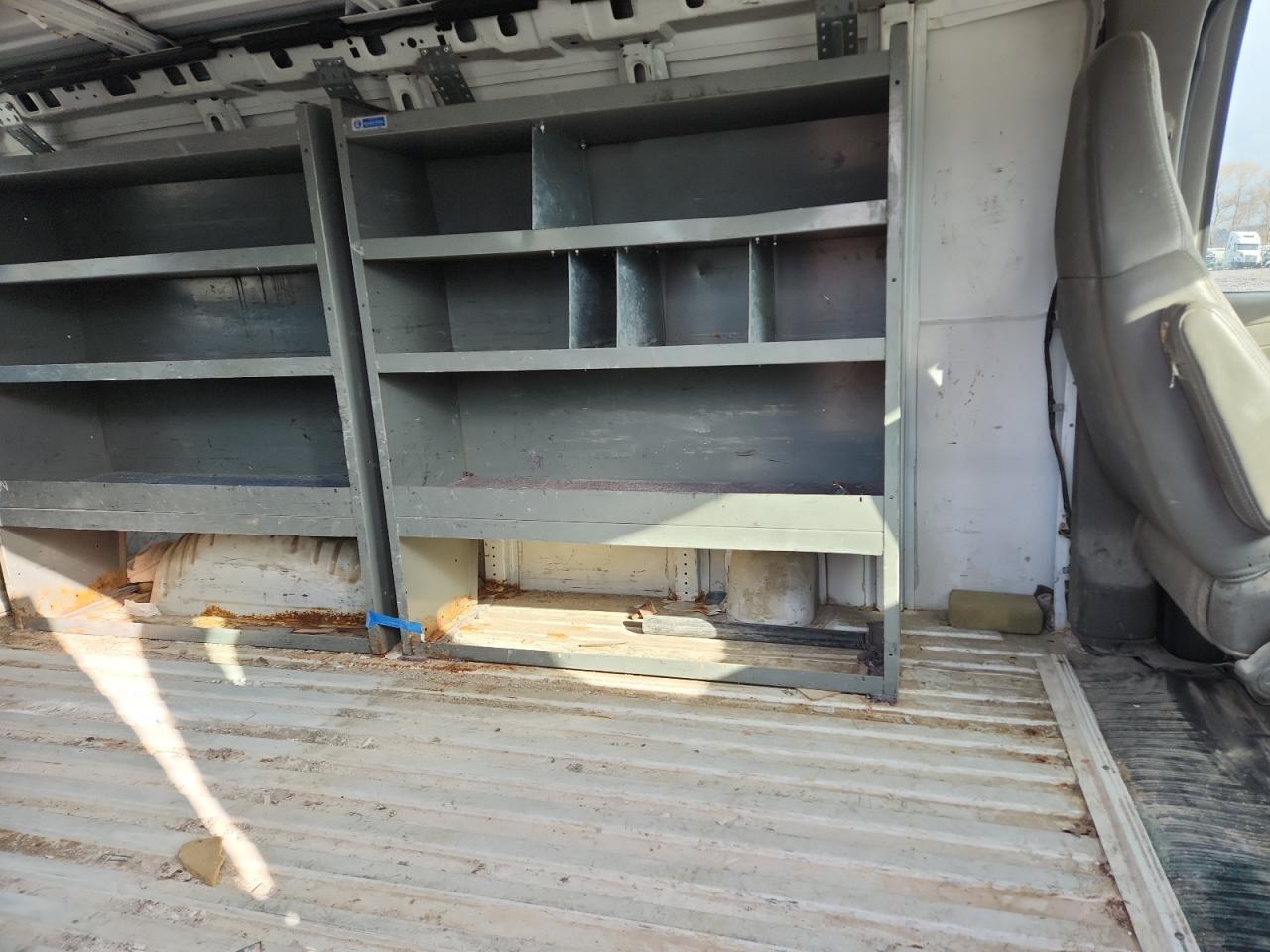 2004 Chevrolet Express 2500 Delivery Van VIN: 1GCGG25V641140287 Lot: 93199675