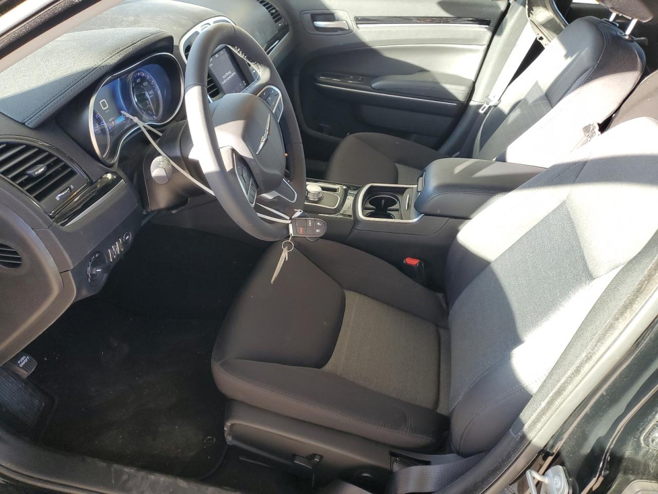 2023 Chrysler 300 Touring VIN: 2C3CCAAG9PH620510 Lot: 91035255