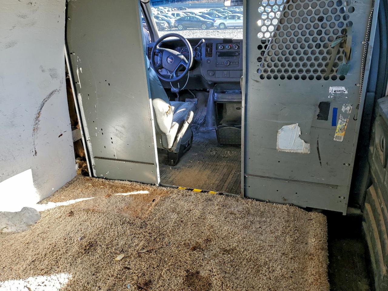 2008 GMC Savana Cargo 2500 13 VIN: 1GTGG25C981103061 Lot: 93498225