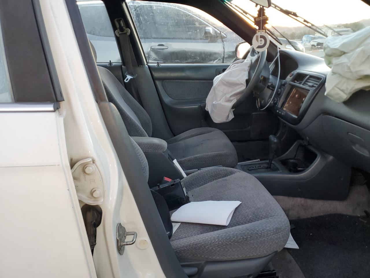 1999 Honda Civic Lx VIN: 2HGEJ667XXH579998 Lot: 91343265