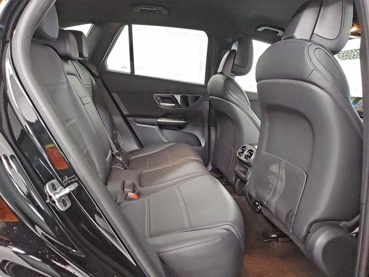 2024 Mercedes-Benz Glc 300 VIN: W1NKM4GB6RF147678 Lot: 94189055