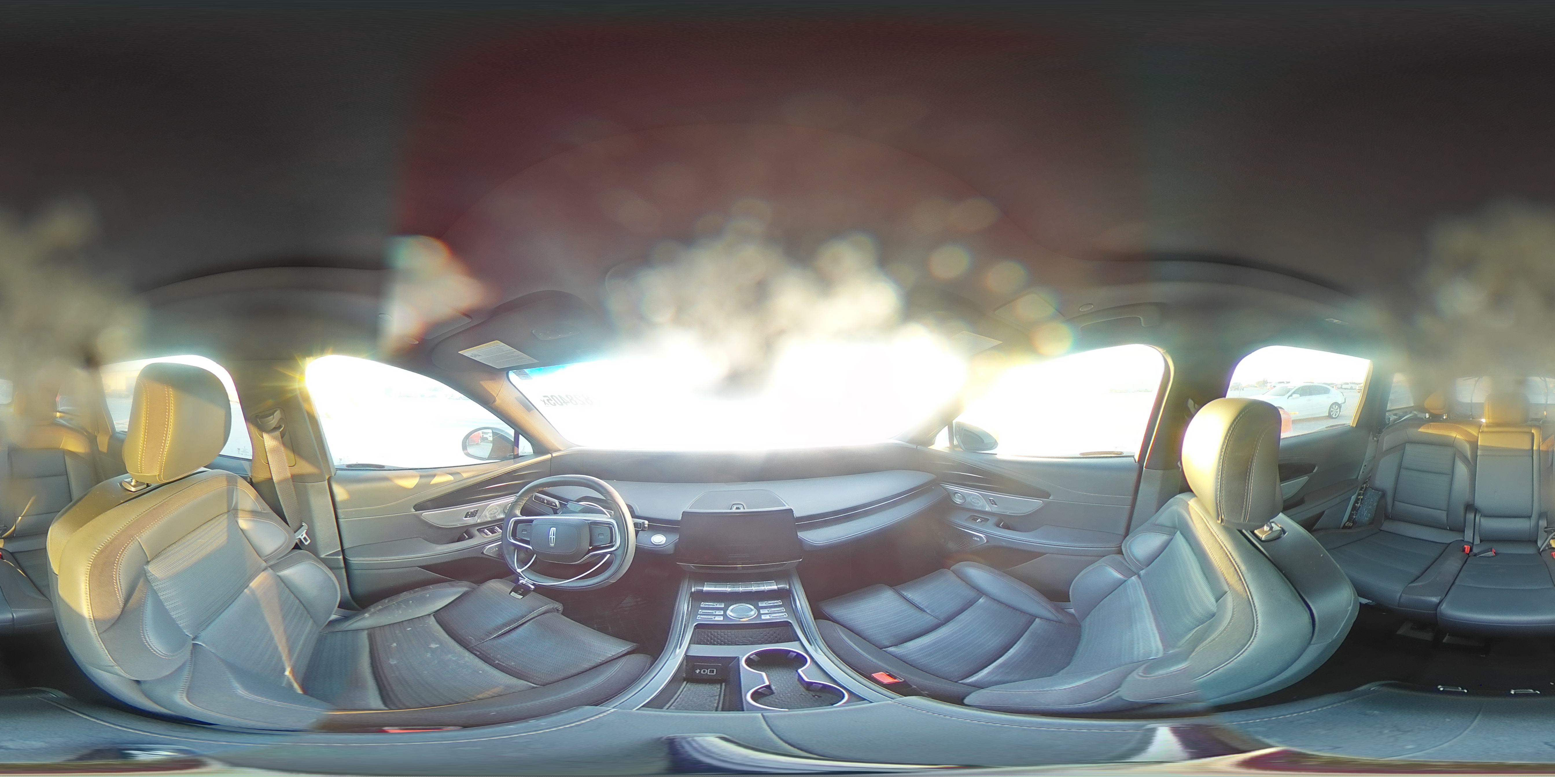 2024 Lincoln Nautilus Reserve VIN: 5LMPJ8K47RJ842747 Lot: 92828405