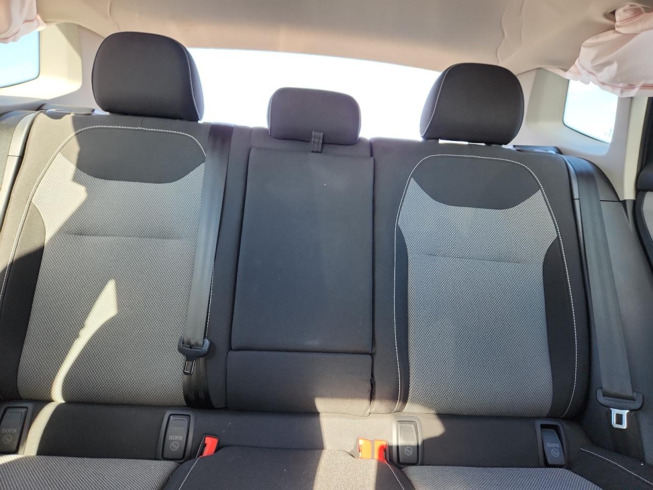 2024 Volkswagen Taos S VIN: 3VV8X7B21RM036121 Lot: 92115455