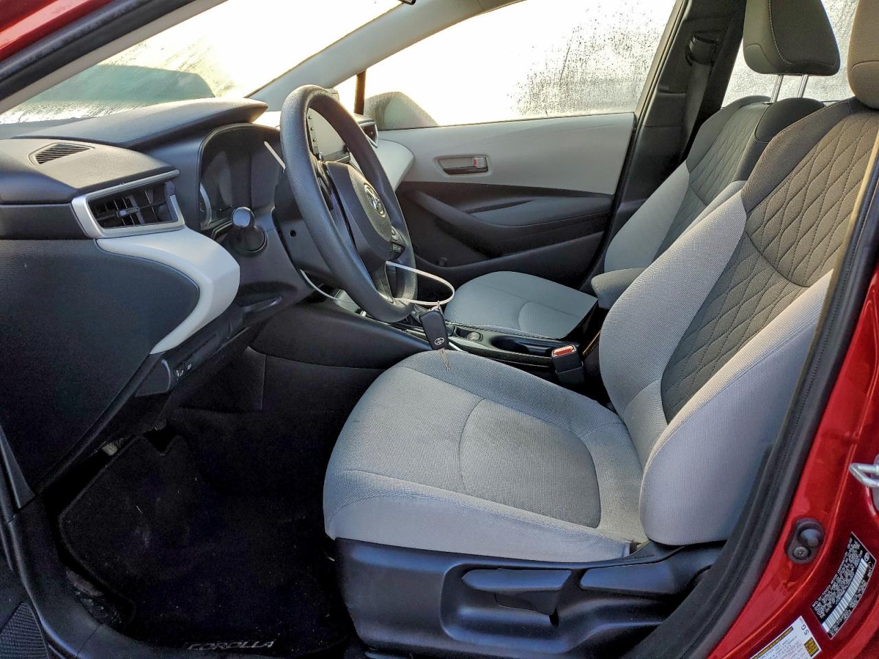 2022 Toyota Corolla Le VIN: JTDEPMAE7NJ226802 Lot: 93849575