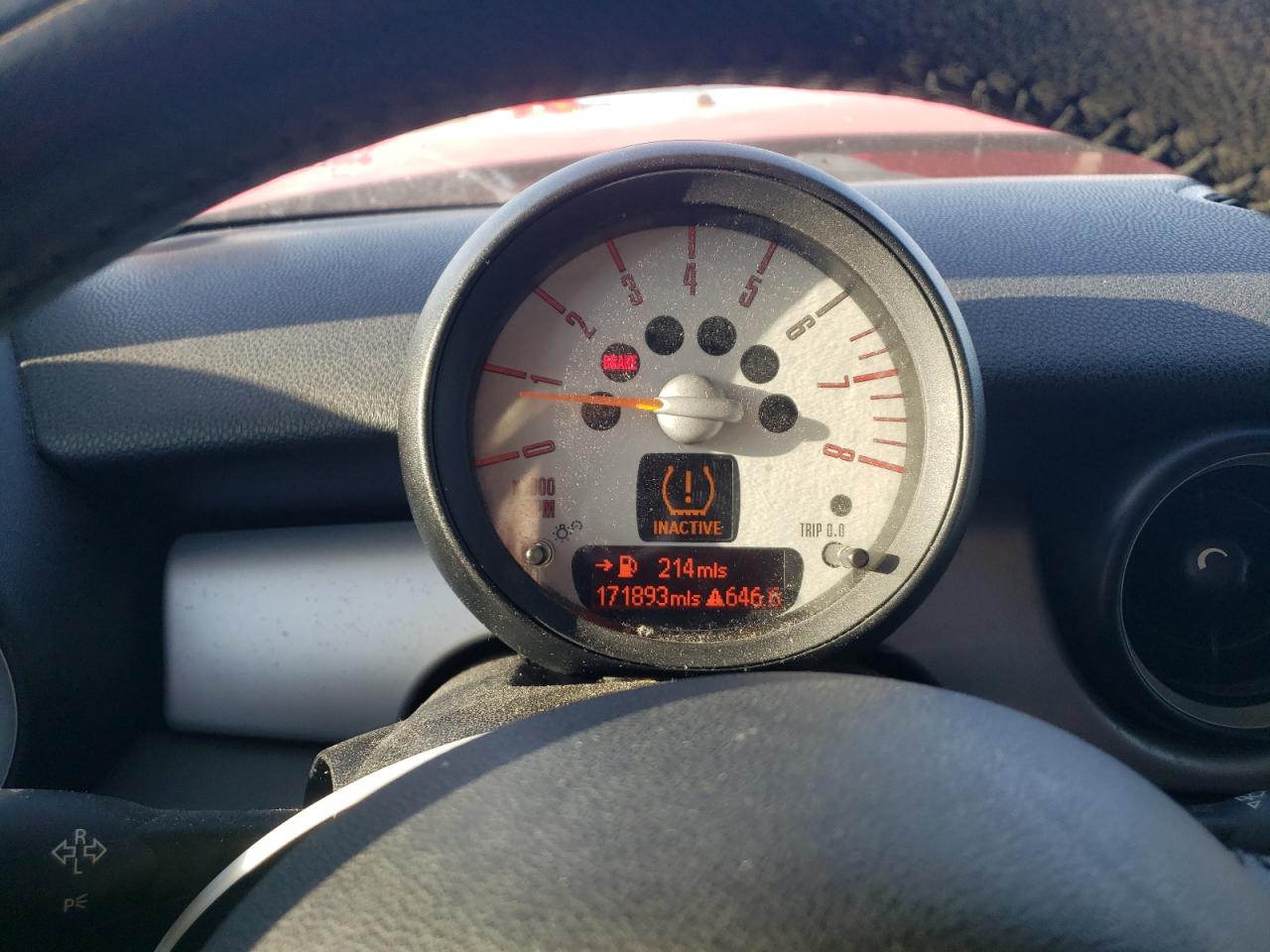 2011 Mini Cooper Clubman VIN: WMWZF3C59BTX82330 Lot: 92628375