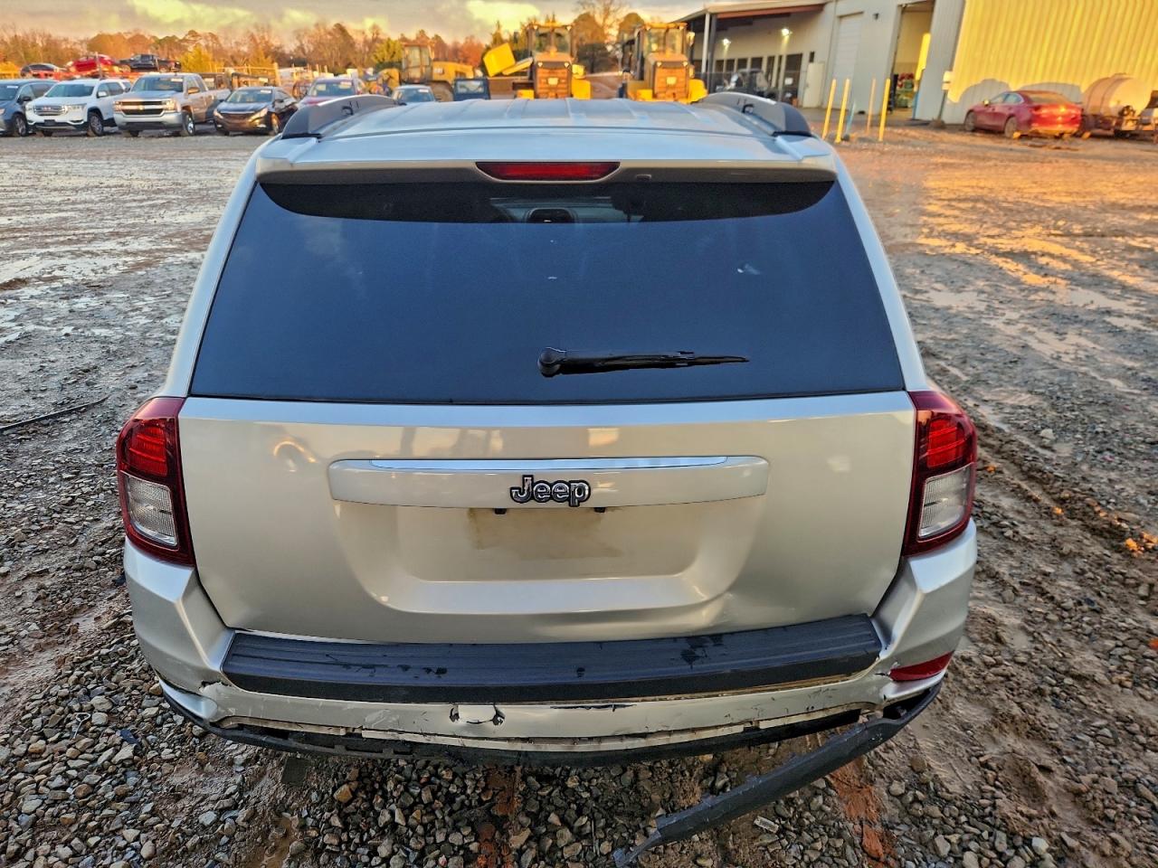 2014 Jeep Compass Sport VIN: 1C4NJCBA6ED515630 Lot: 94123575