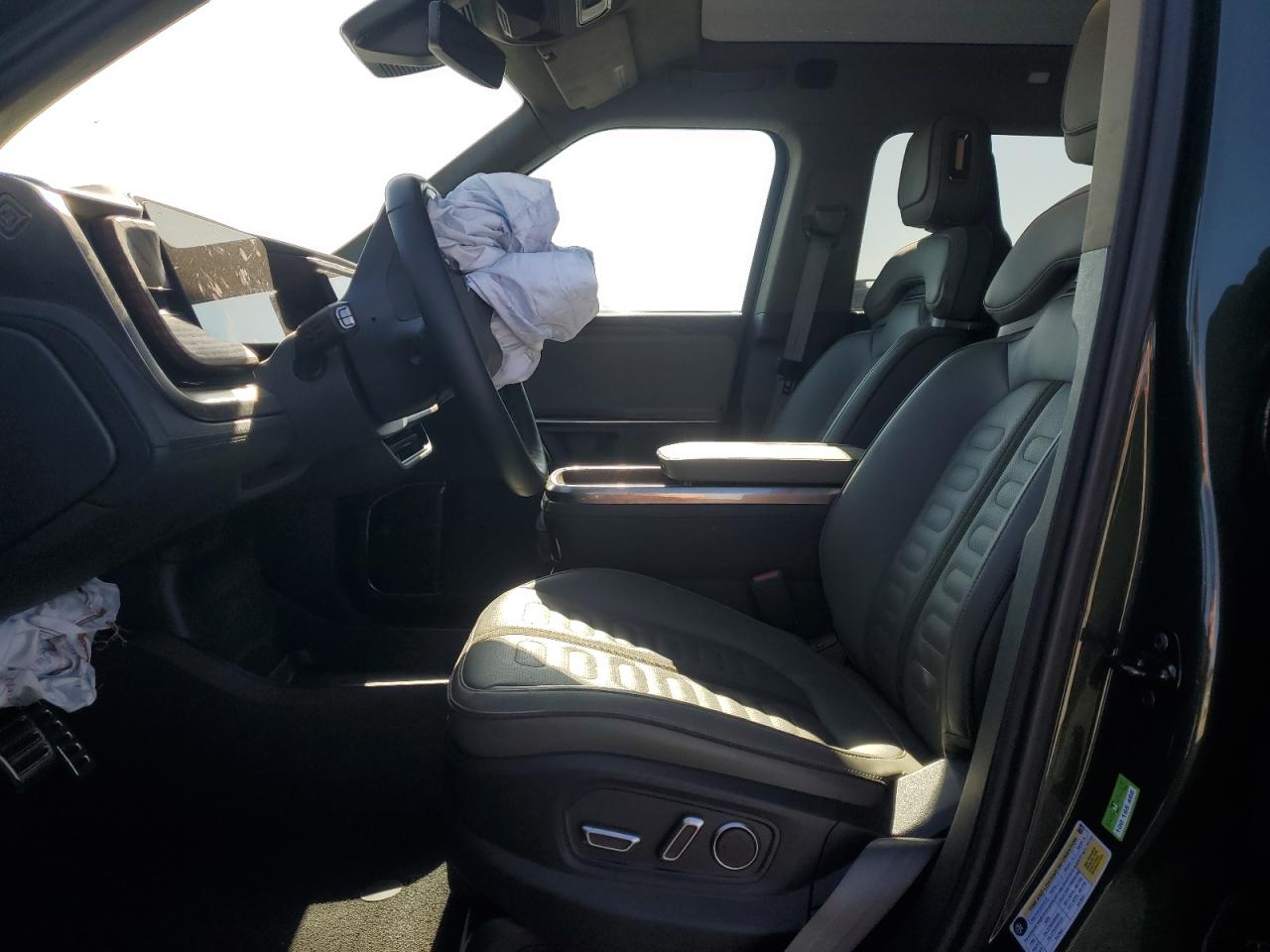 2024 Rivian R1S Adventure VIN: 7PDSGBBA8RN039353 Lot: 86405655