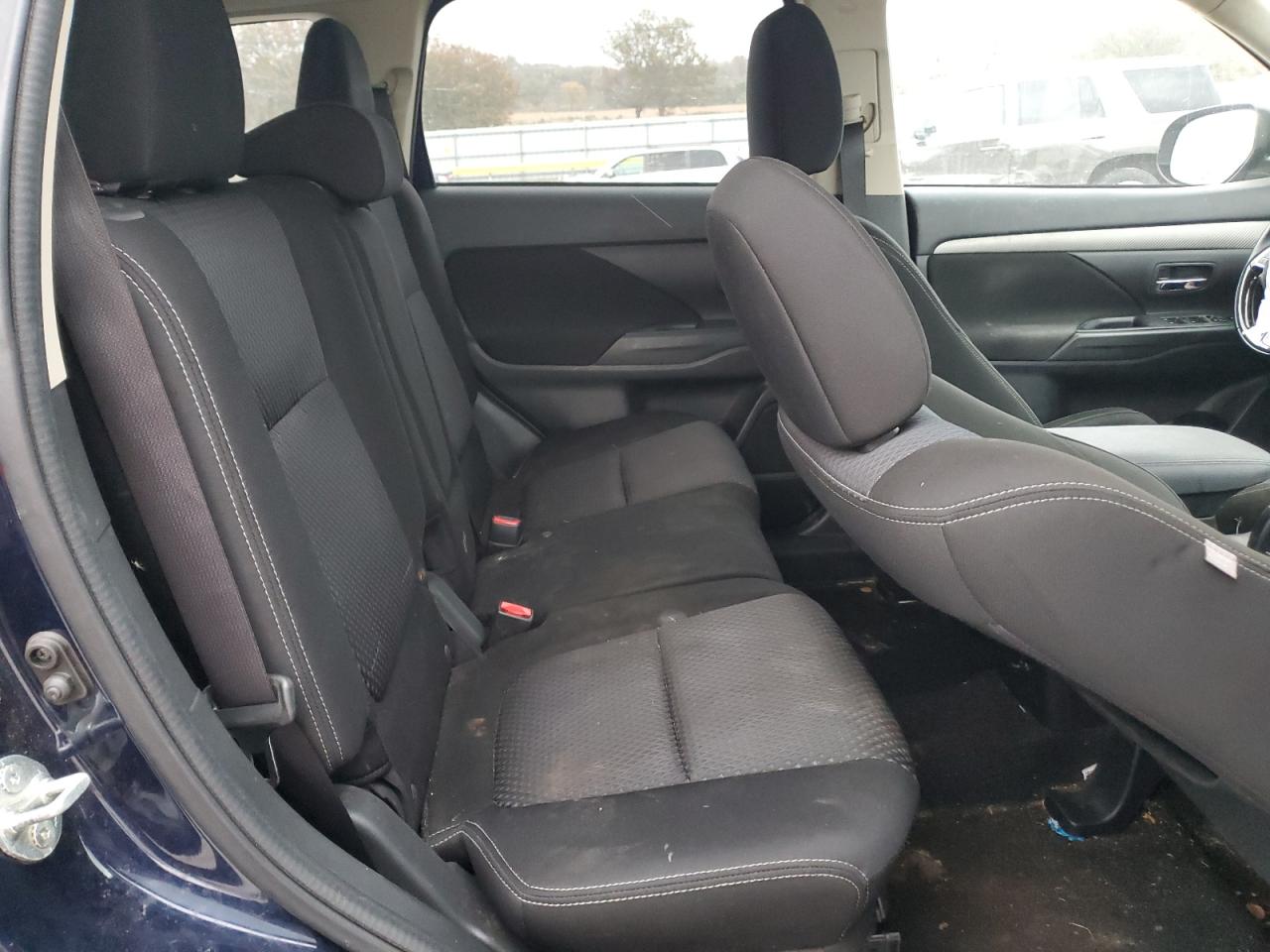 2016 Mitsubishi Outlander Se VIN: JA4AZ3A39GZ017576 Lot: 92127535