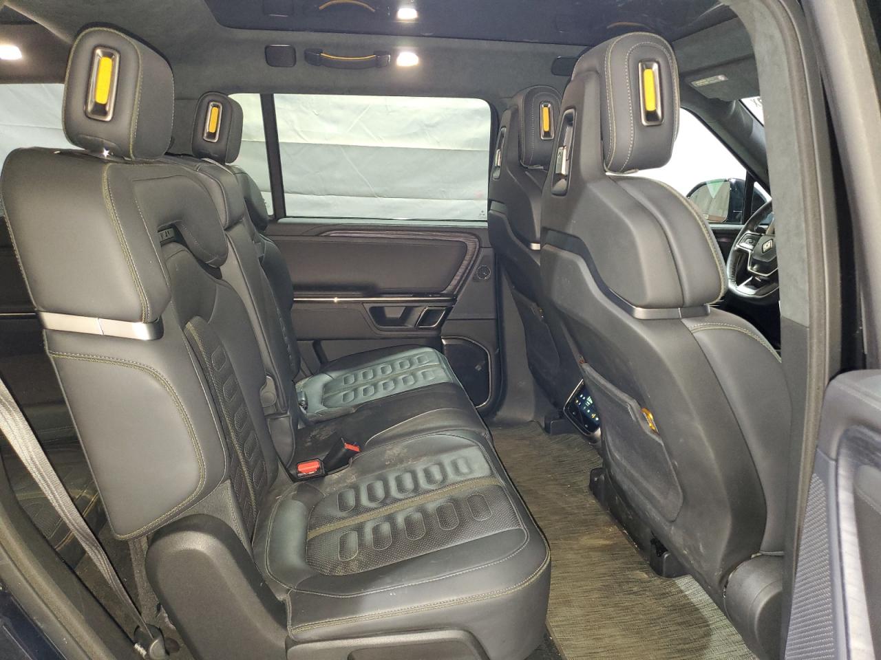 2023 Rivian R1S Adventure VIN: 7PDSGABAXPN021332 Lot: 93090085