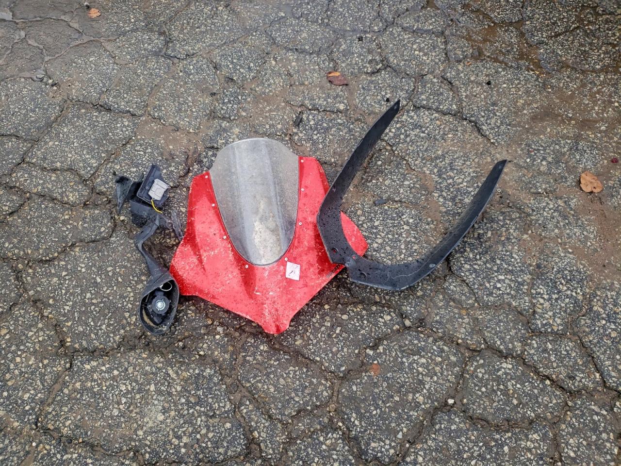 2025 Ducati Panigale V4 VIN: ZDMDAG6W4SB004020 Lot: 92859215