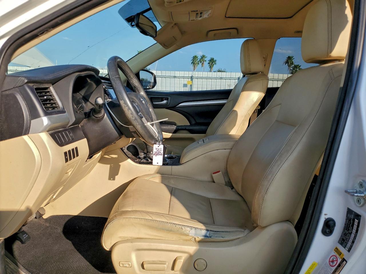 2015 Toyota Highlander Xle VIN: 5TDKKRFHXFS086234 Lot: 94443205