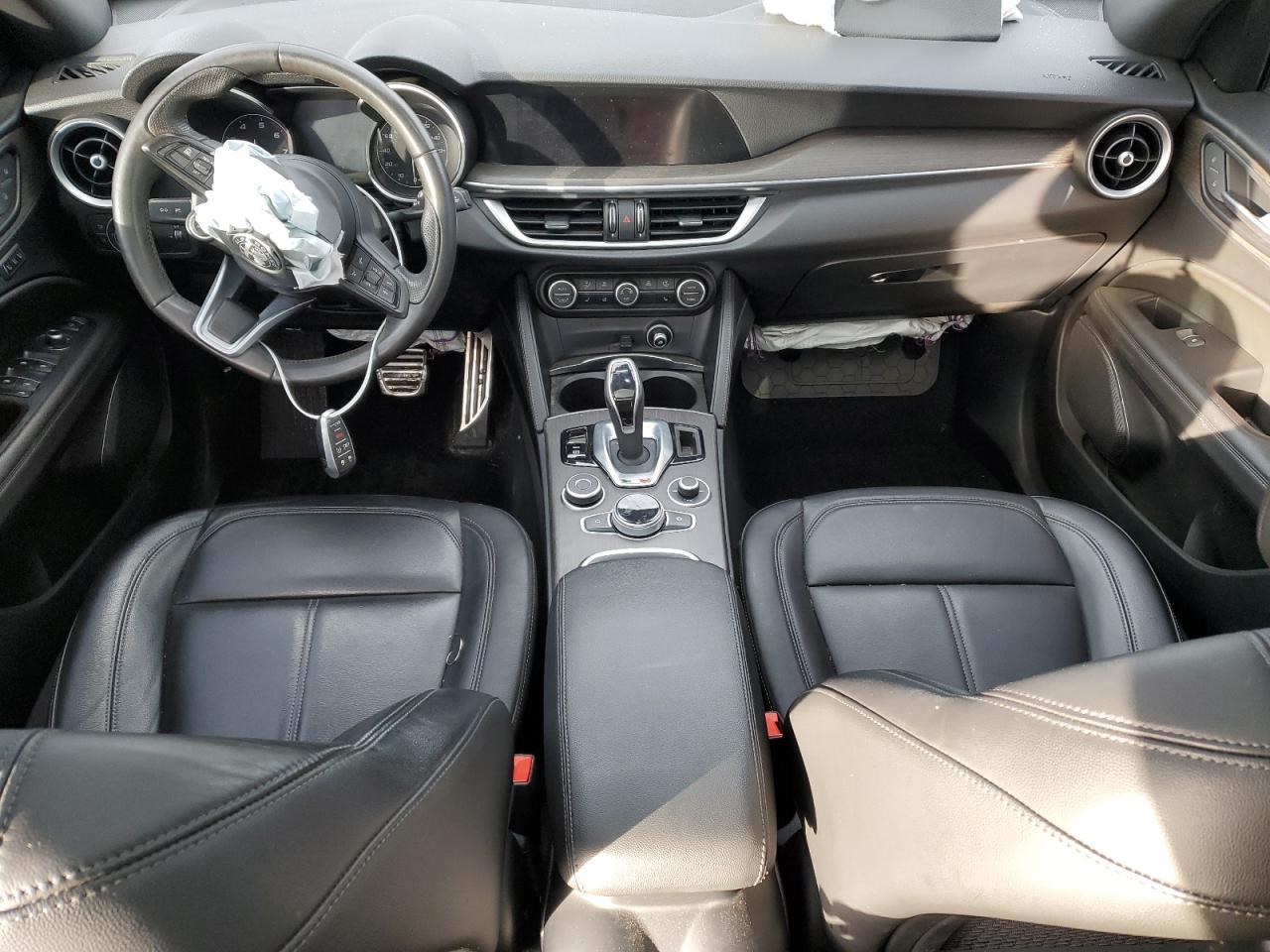 2022 Alfa Romeo Stelvio Ti VIN: ZASPAKBN9N7D40740 Lot: 92426425