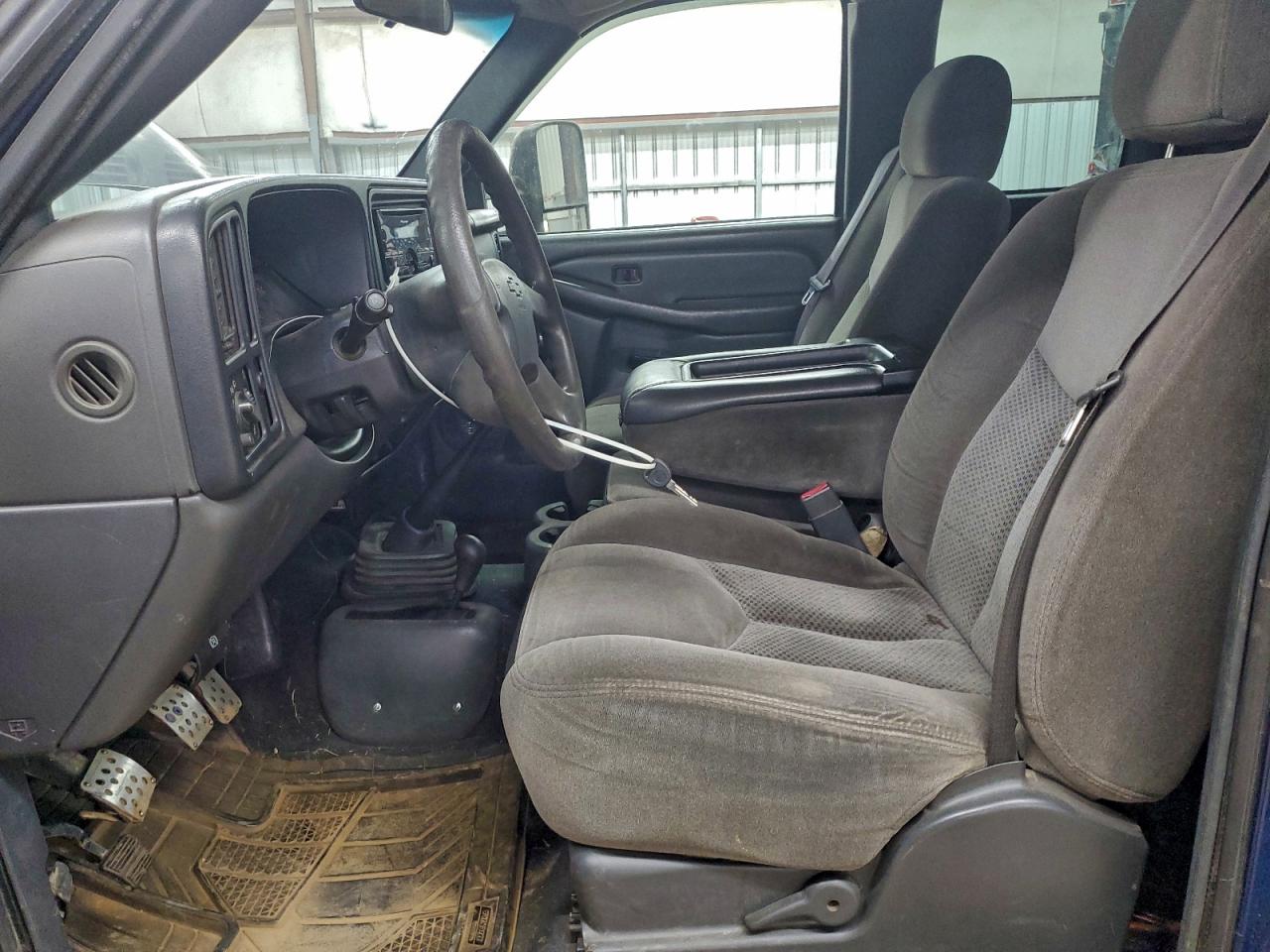 2000 Chevrolet Silverado K2500 VIN: 1GCGK29UXYE417344 Lot: 94235255