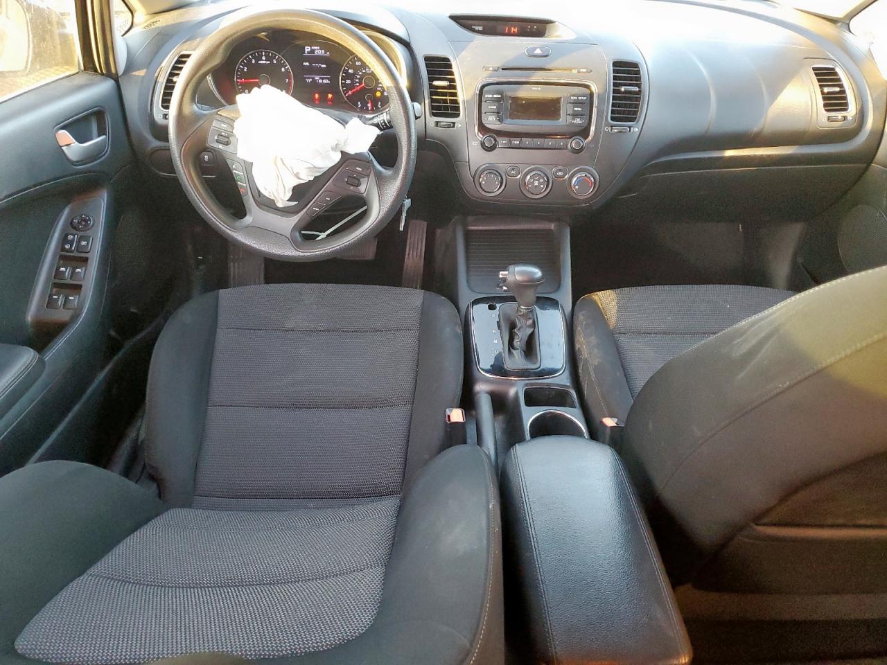 2017 Kia Forte Lx VIN: KNAFK5A84H5721553 Lot: 90840985