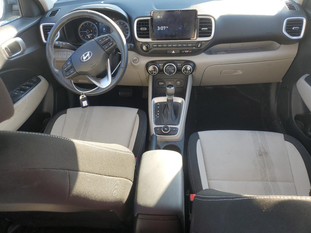 2021 Hyundai Venue Sel VIN: KMHRC8A33MU127678 Lot: 93641335