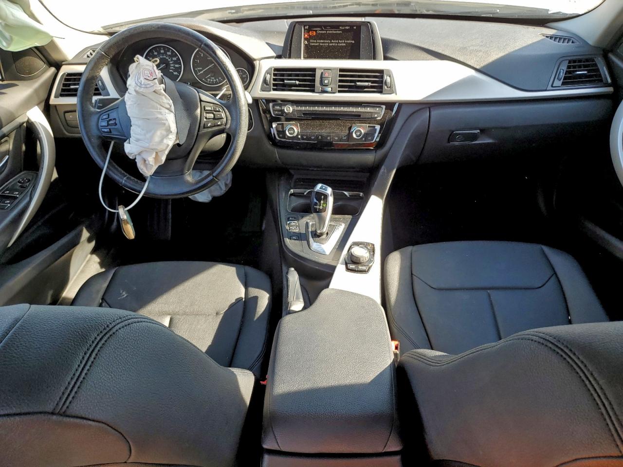 2017 BMW 320 I VIN: WBA8E1G30HNU18578 Lot: 93899875