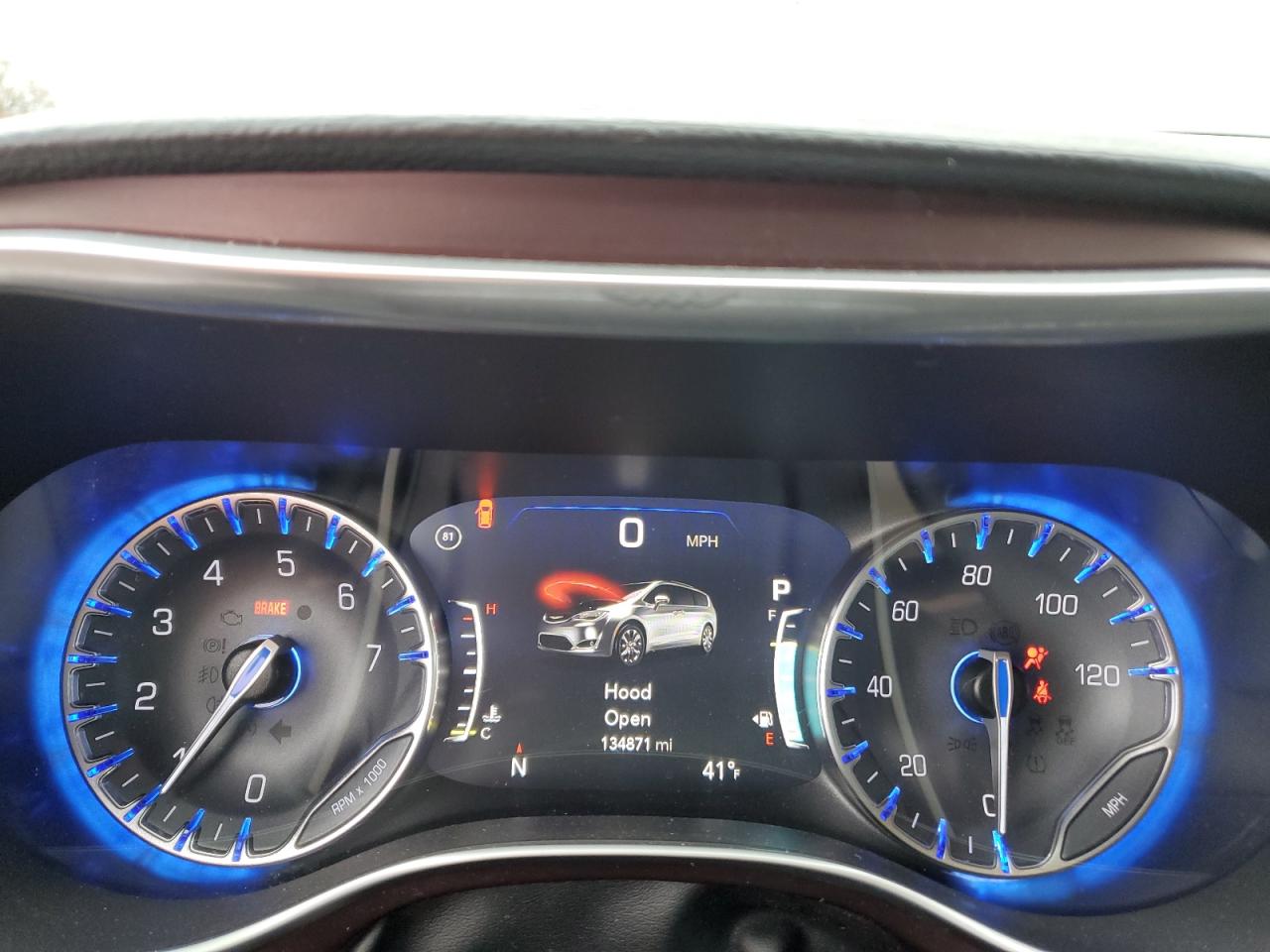 2017 Chrysler Pacifica Limited VIN: 2C4RC1GG4HR507010 Lot: 93596505