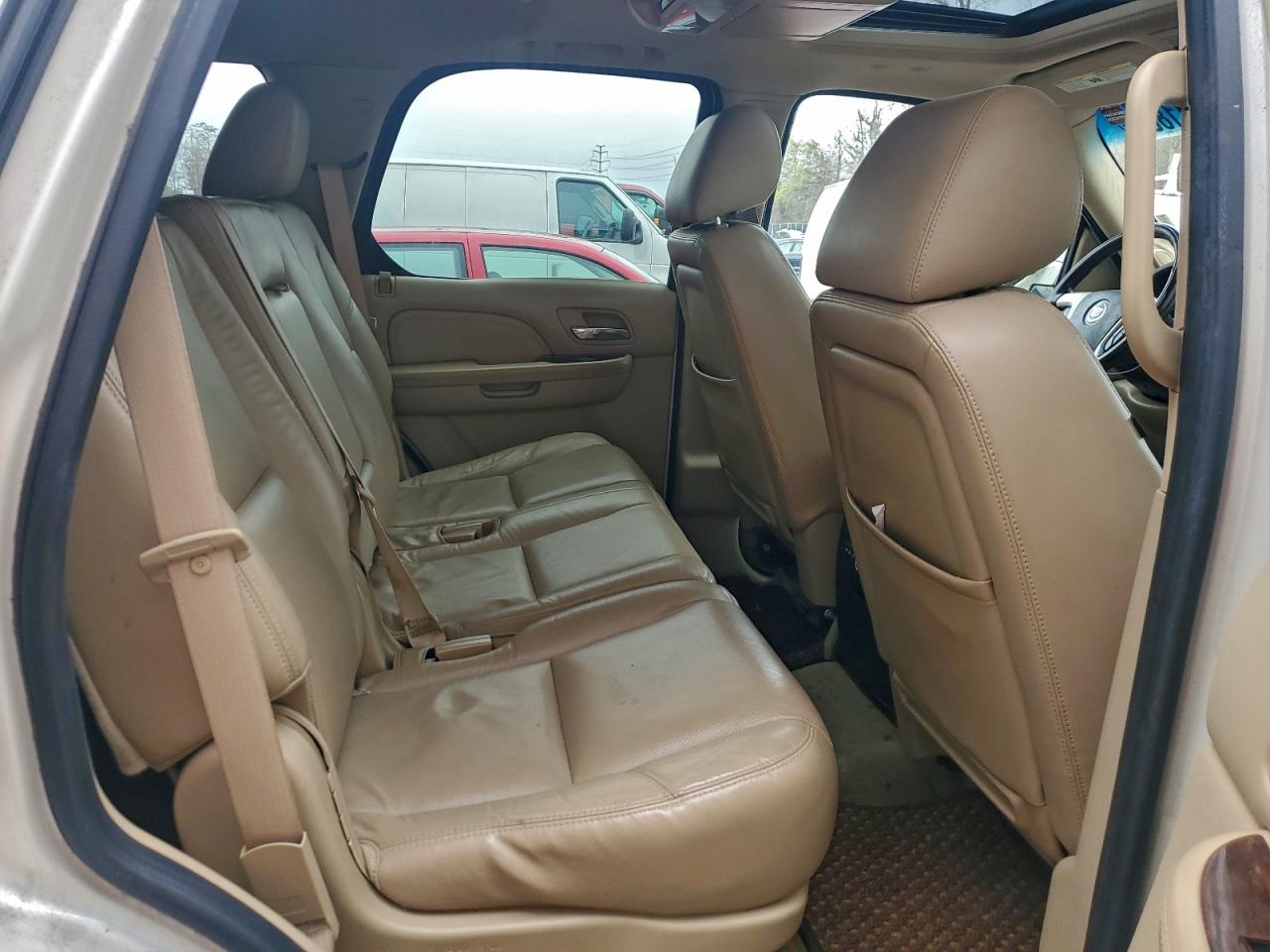 2011 Cadillac Escalade Premium VIN: 1GYS4CEF6BR143913 Lot: 94411805